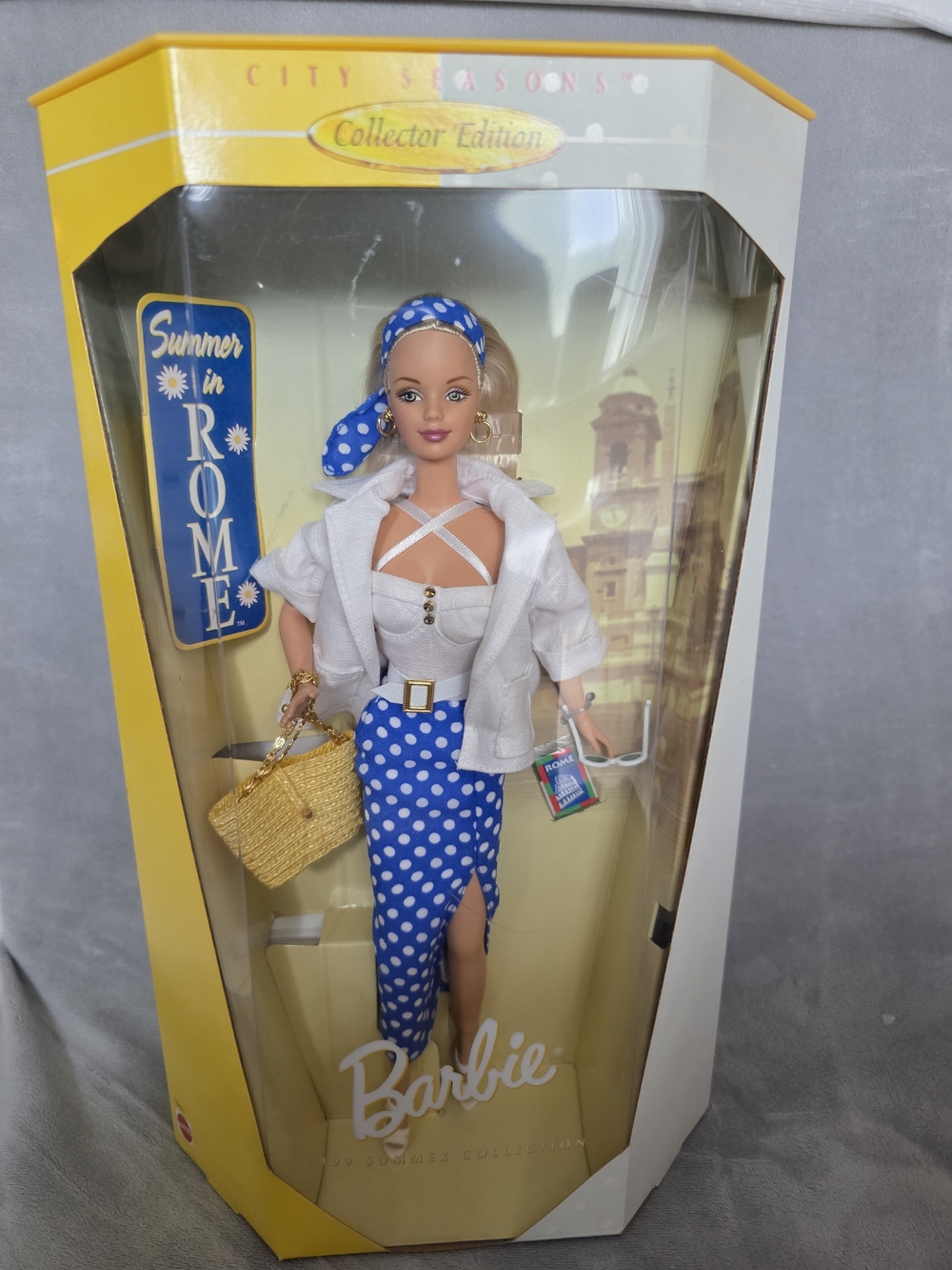 Barbie Summer in Rome City Seasons Collector Edition Doll 1999 Mattel 19431 NEW